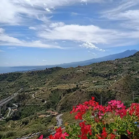 Tao Enjoy Suite Taormina Exterior photo